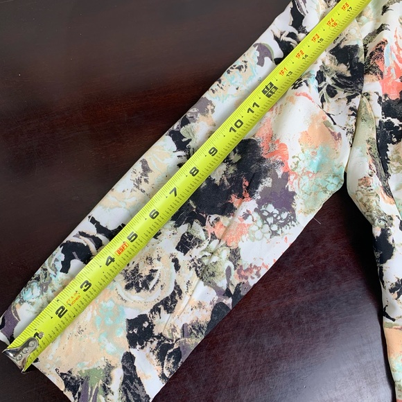 XHILARATION Floral Open Front Blazer Jacket Size Small - Picture 11 of 13